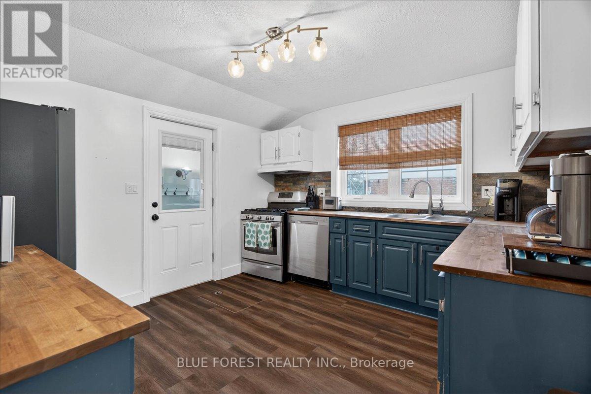148 Main Street Property Photo 7
