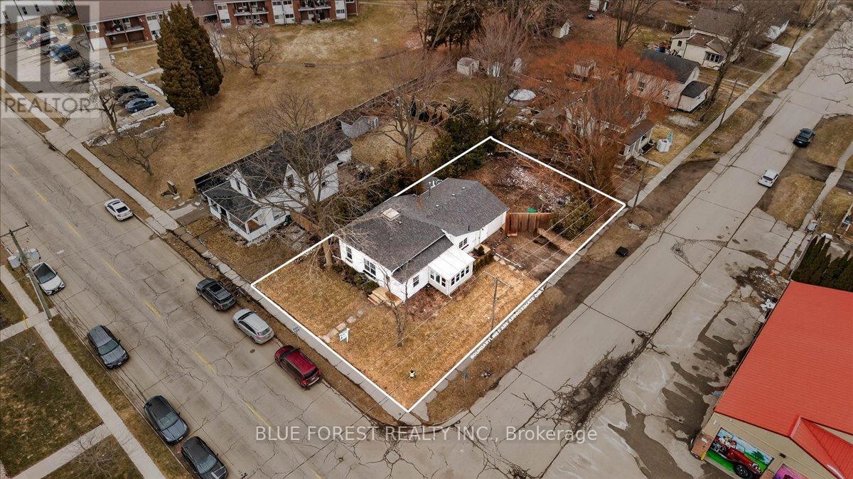 148 Main Street Property Photo 37