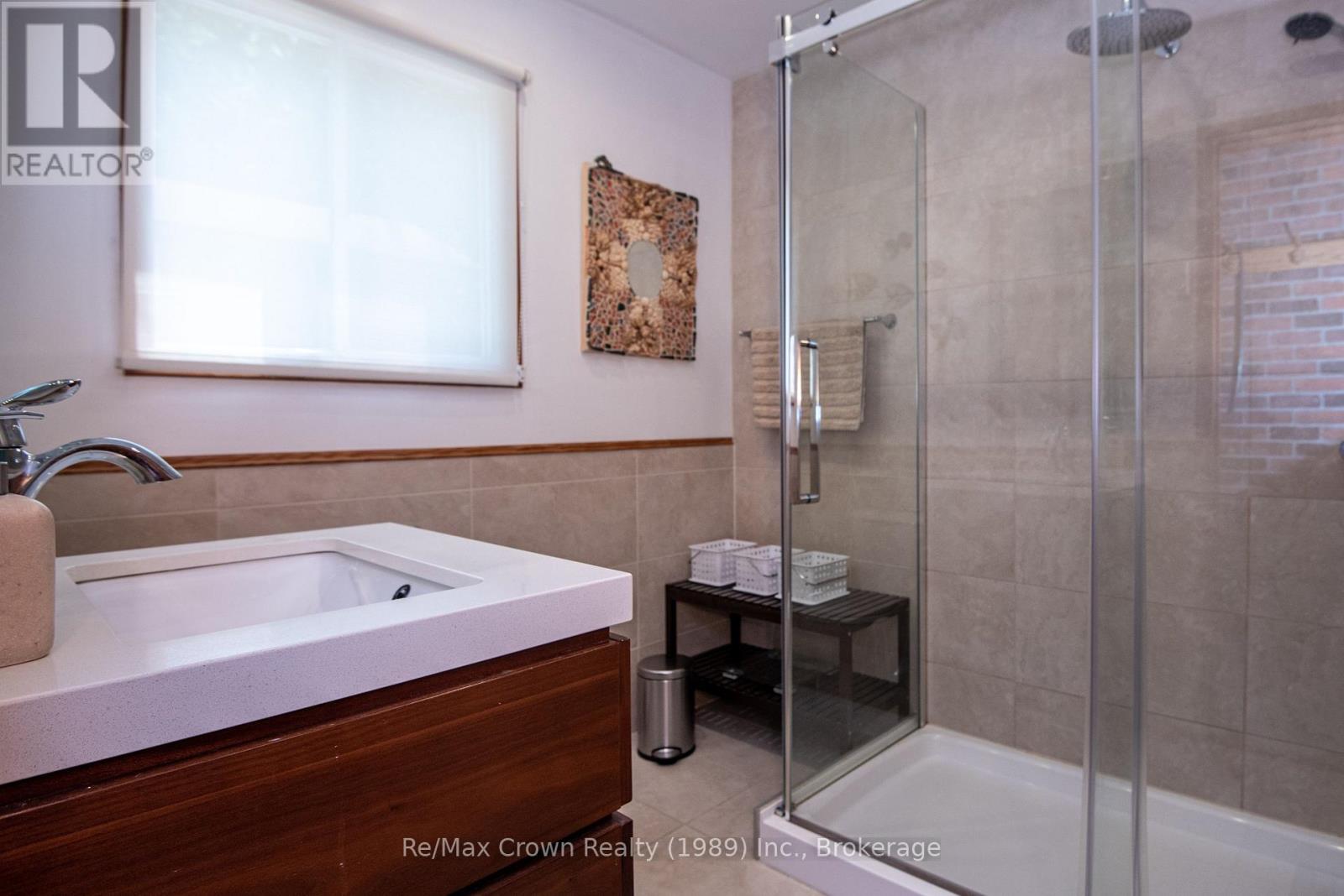294 Everett Drive Property Photo 23