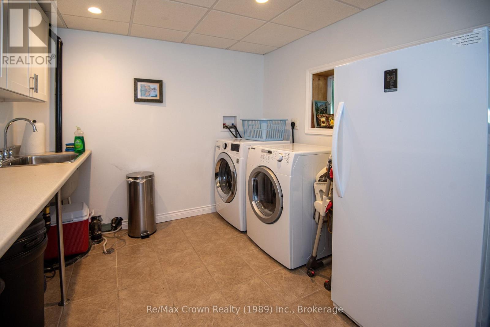 294 Everett Drive Property Photo 34