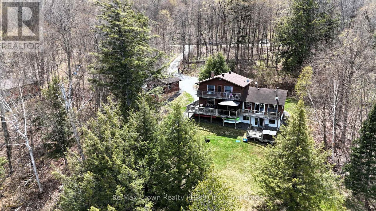 294 Everett Drive Property Photo 47