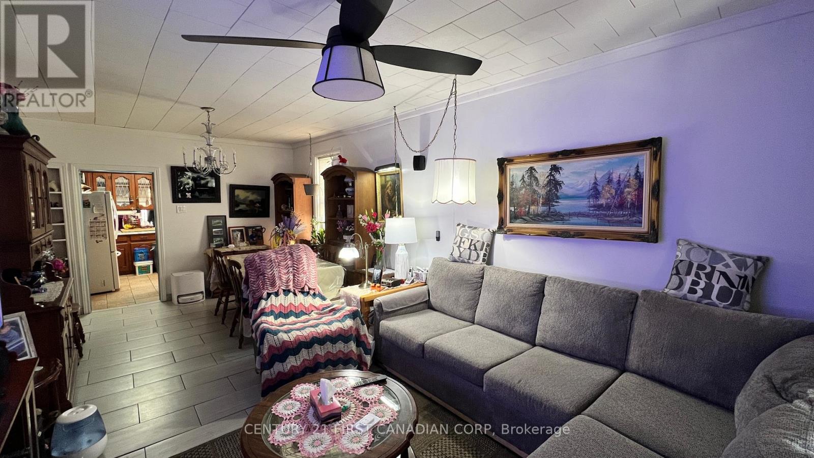 55 Linwood Street Property Photo 11