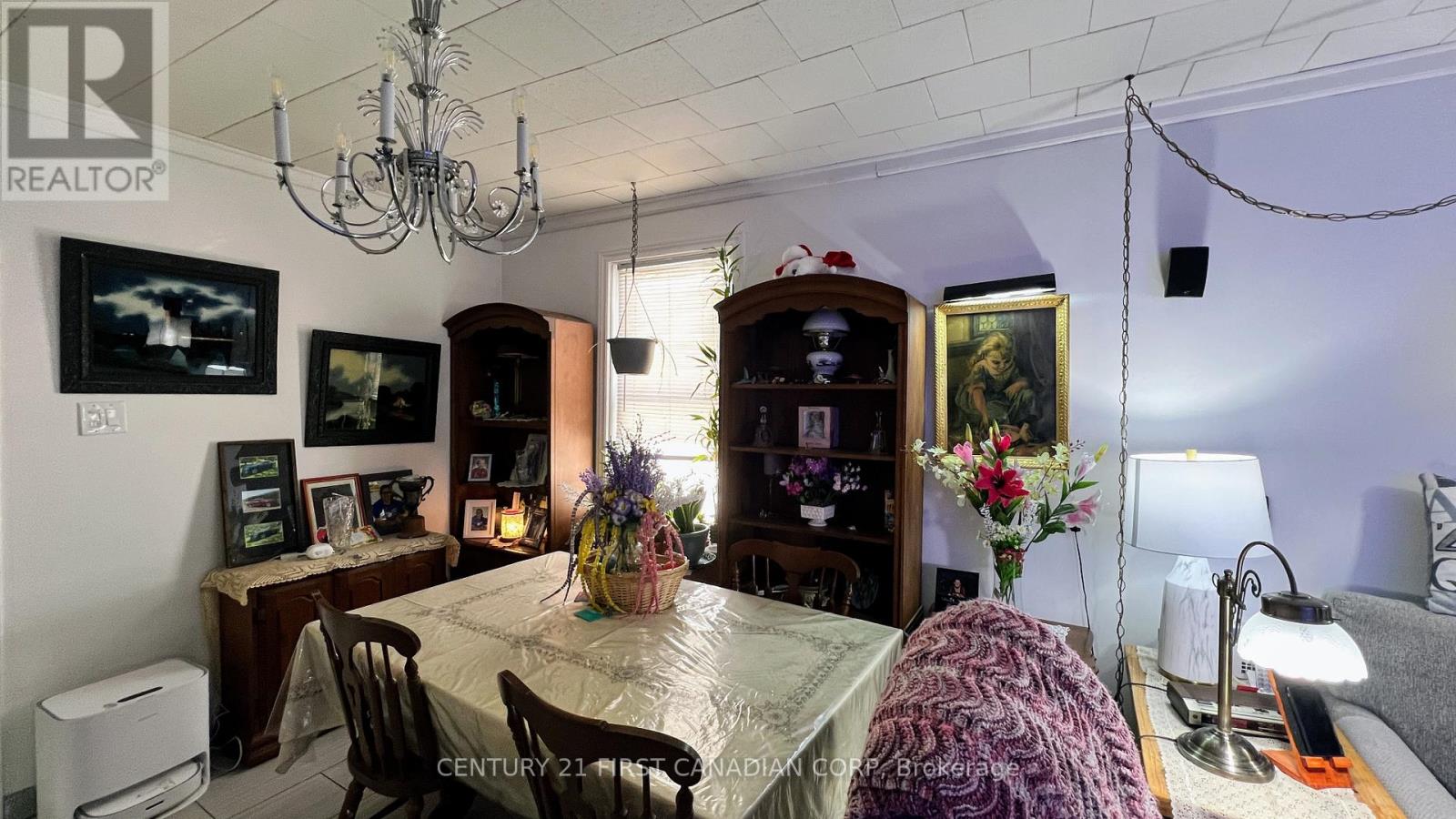 55 Linwood Street Property Photo 12