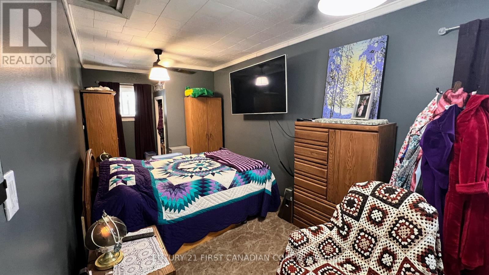55 Linwood Street Property Photo 15