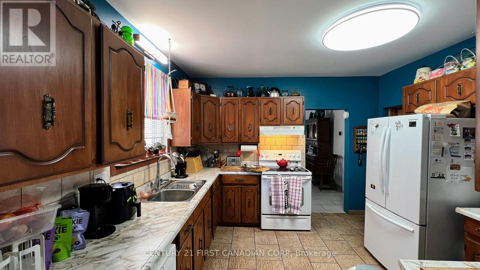 55 Linwood Street Property Photo 16