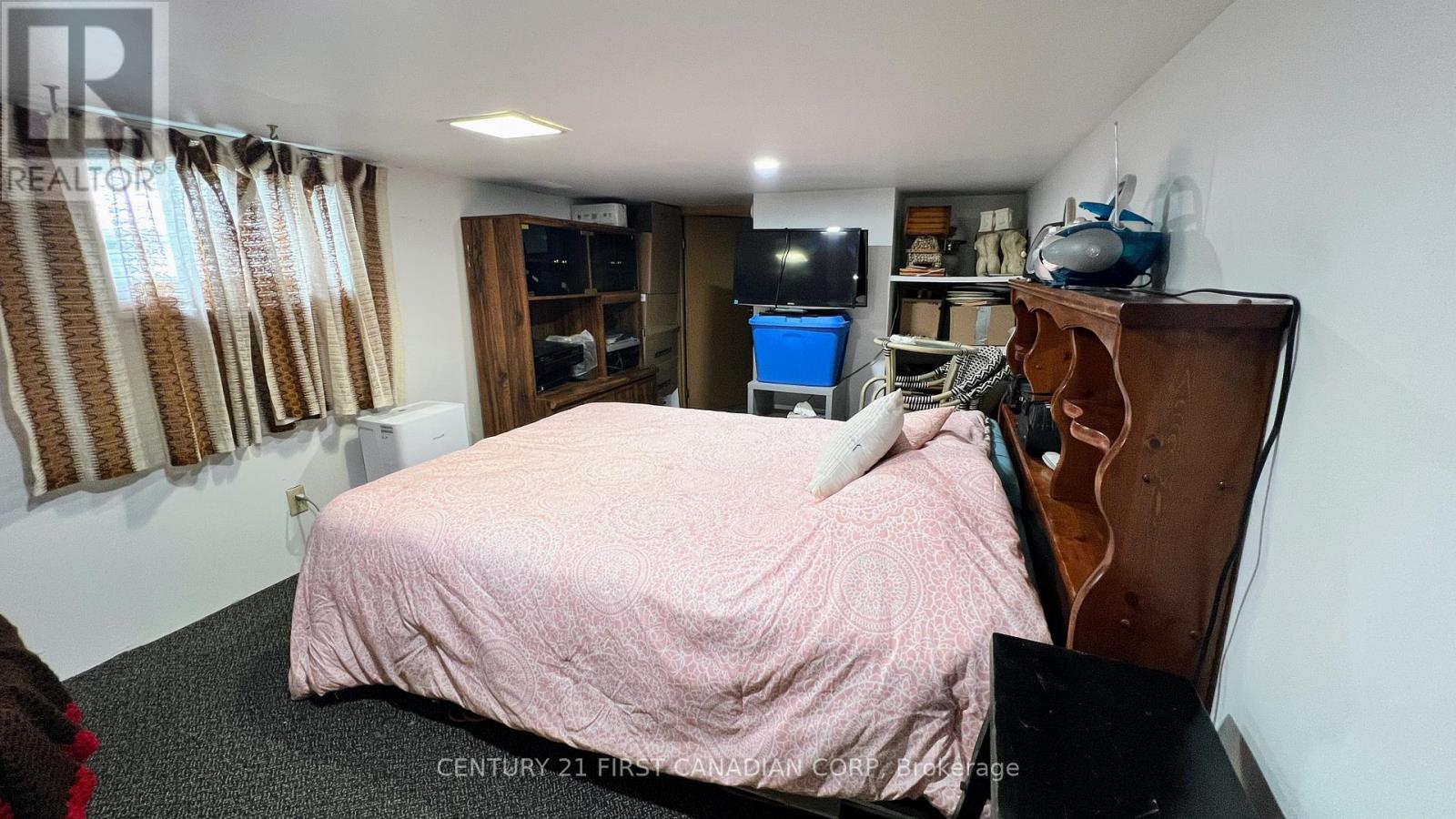 55 Linwood Street Property Photo 22