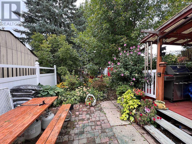 55 Linwood Street Property Photo 26