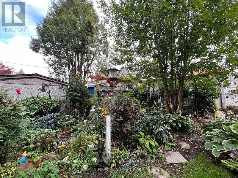 55 Linwood Street Property Photo 31