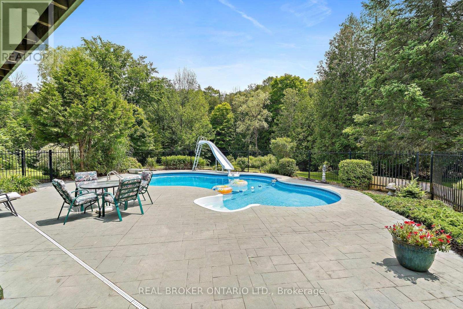307254 Hockley Road Property Photo 14