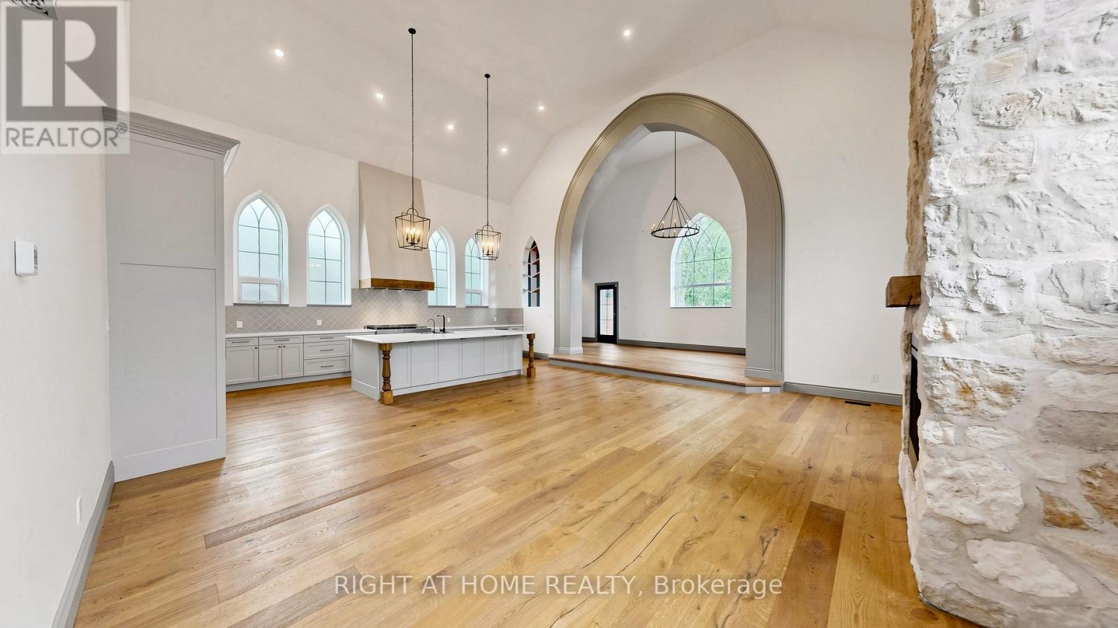 41 Talbot Road Property Photo 6