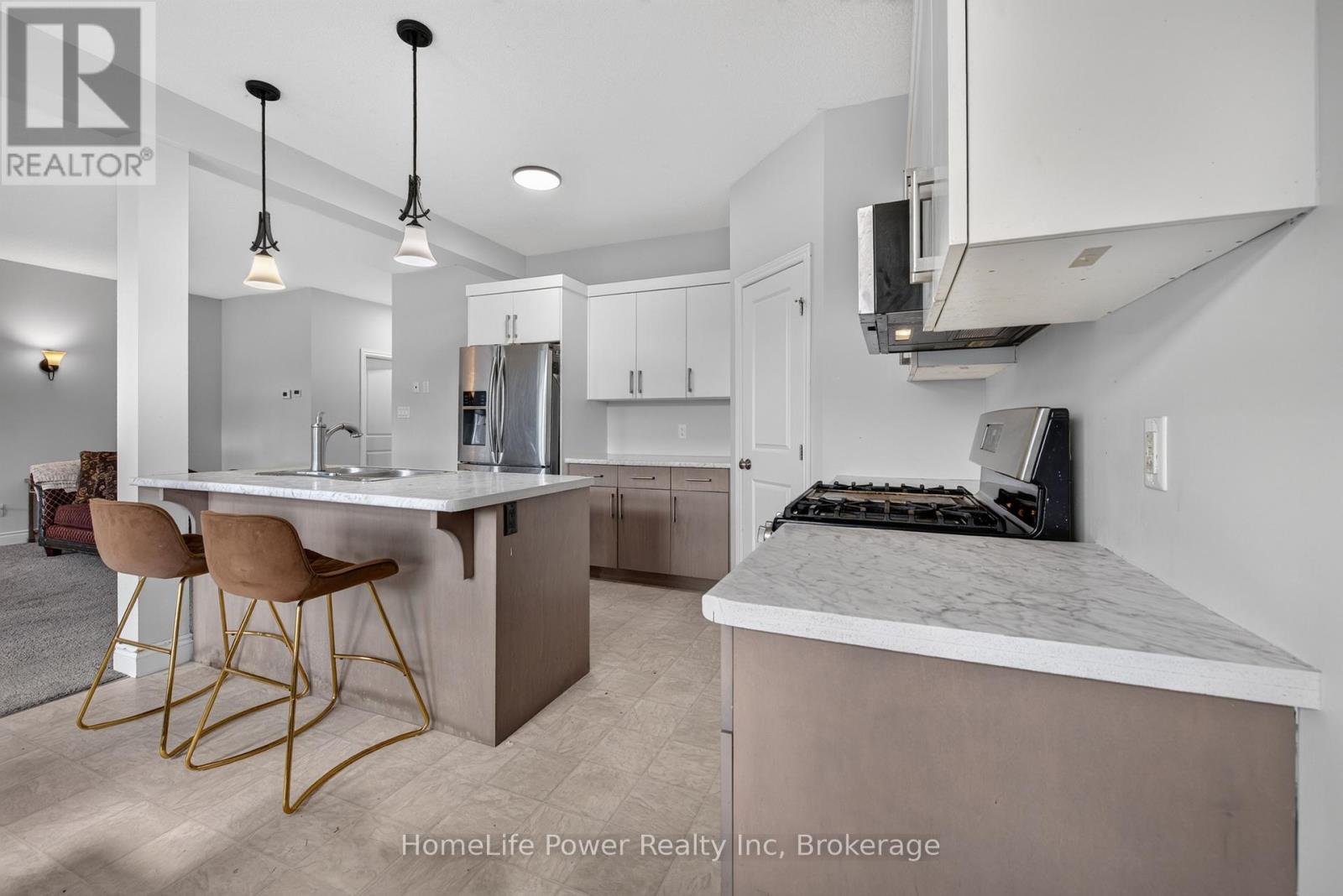 32 Ashberry Place Property Photo 14