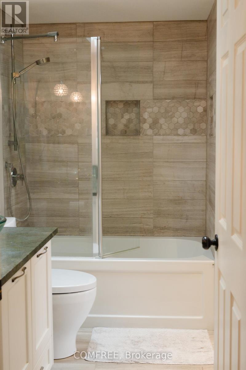 10 Endicott Drive Property Photo 14