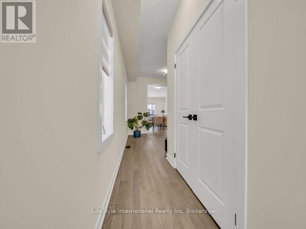 24 Hutchison Road Property Photo 3