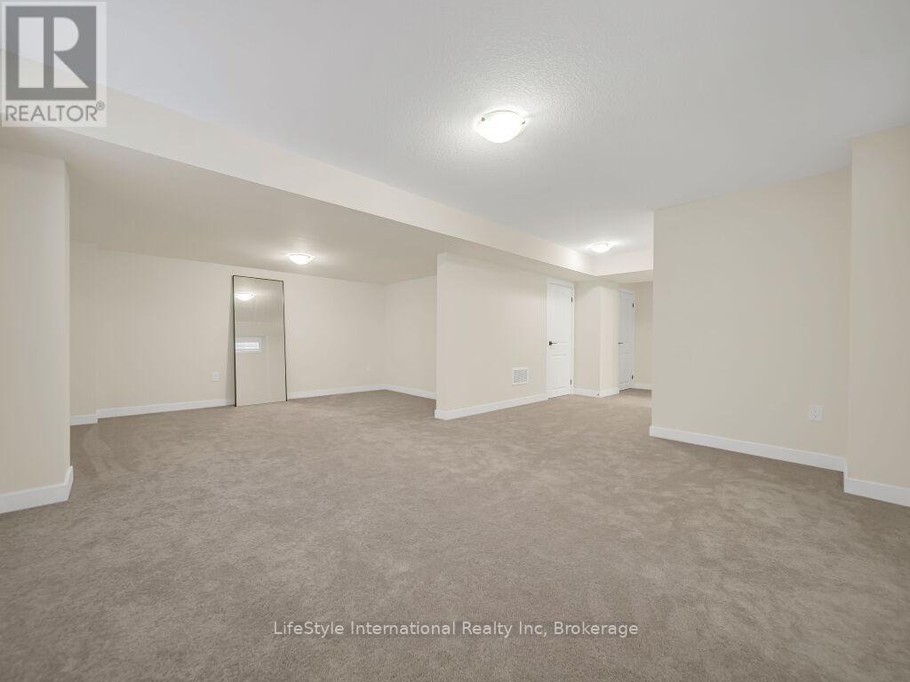 24 Hutchison Road Property Photo 36