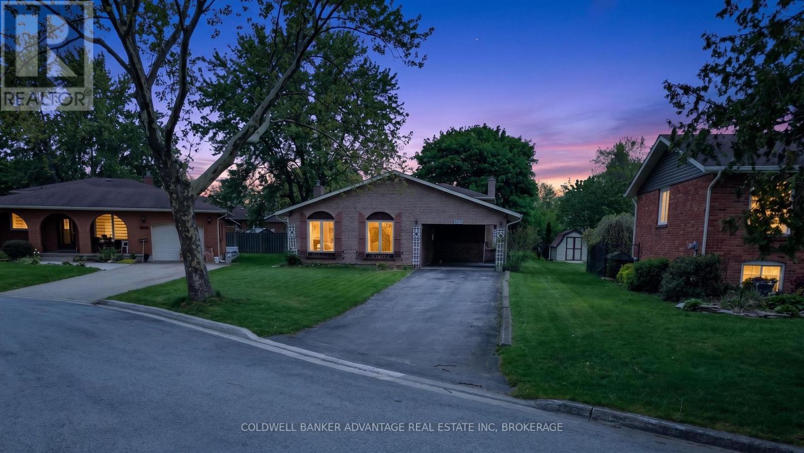 6976 Abbey Circle Property Photo 3