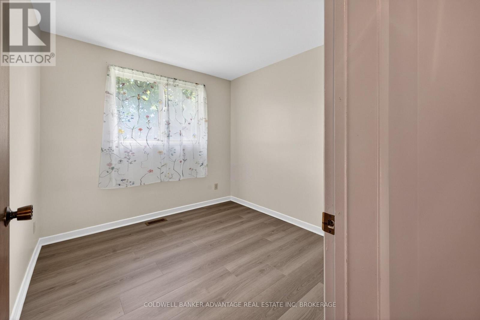 6976 Abbey Circle Property Photo 23