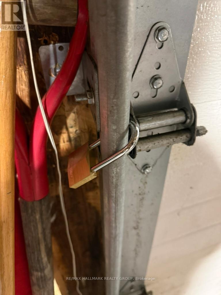 6336 Fallowfield Road Property Photo 12