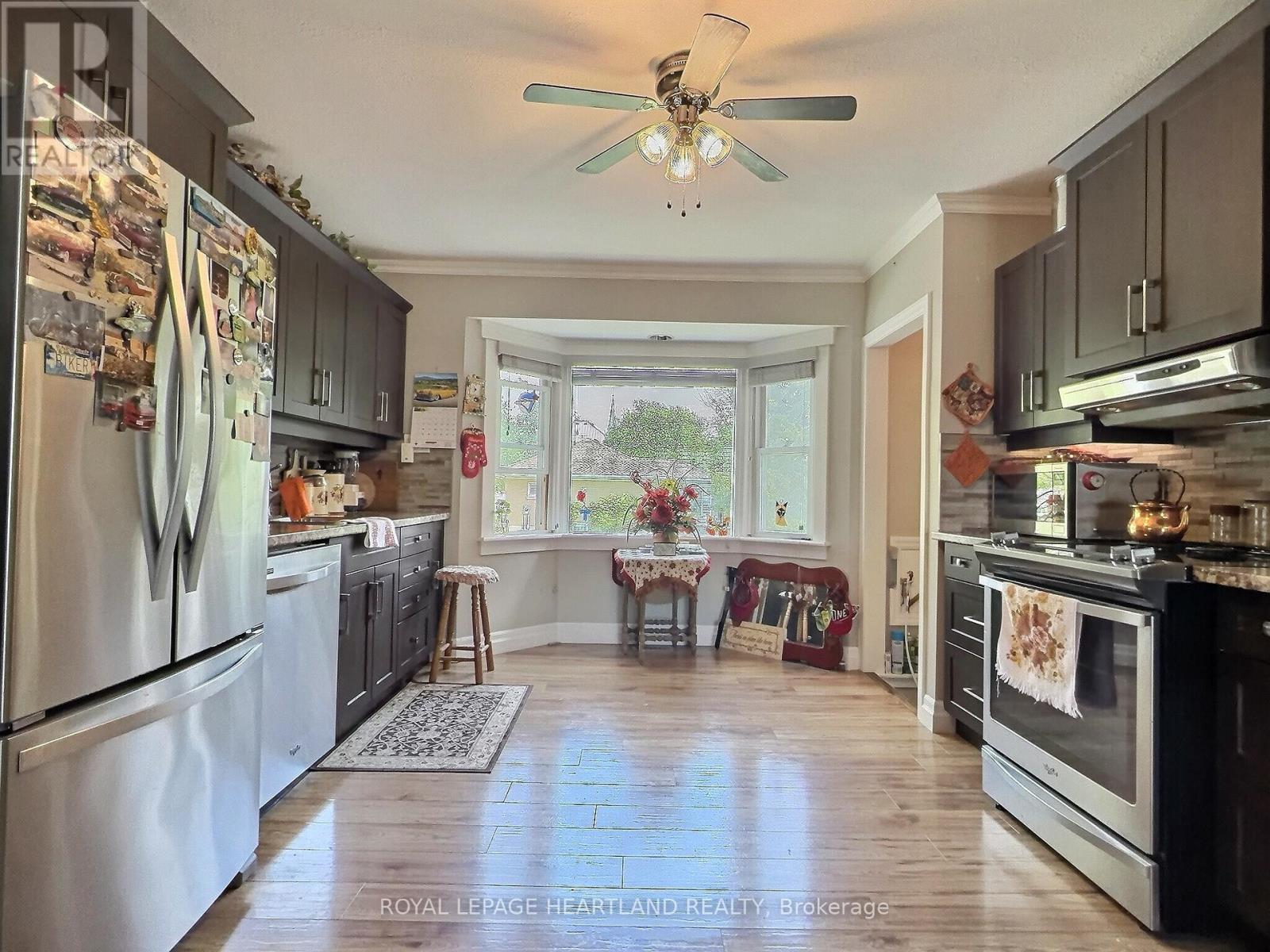 19 Centre Street Property Photo 9