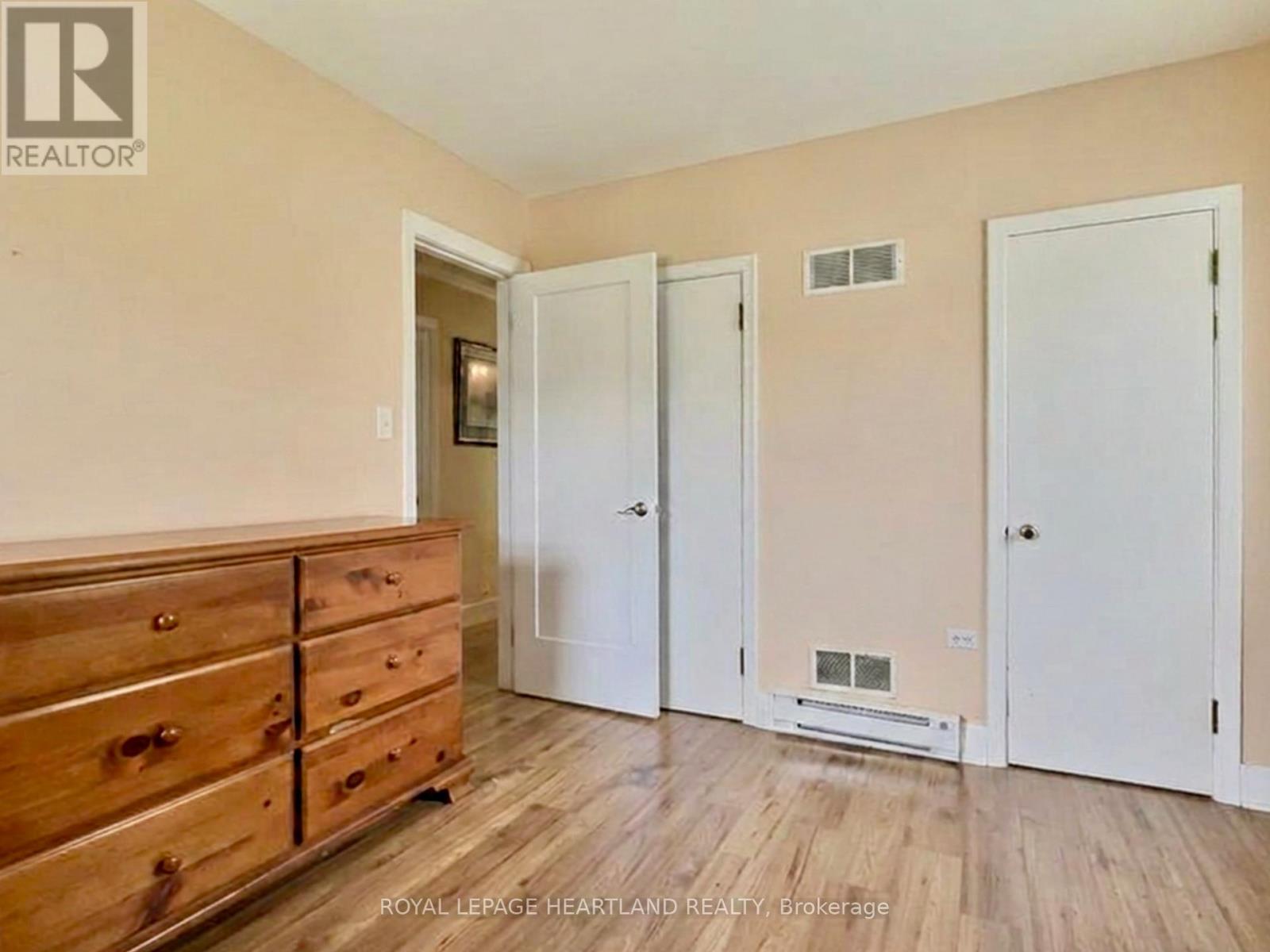 19 Centre Street Property Photo 19
