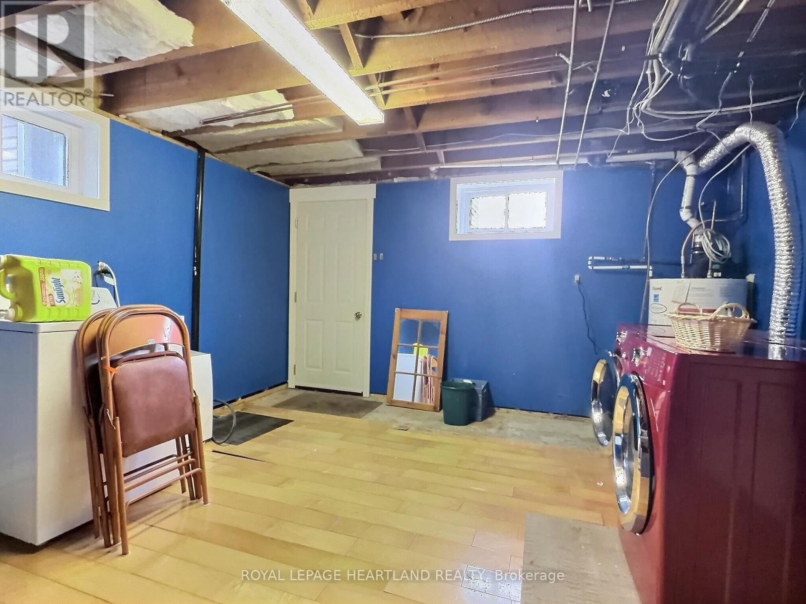 19 Centre Street Property Photo 26
