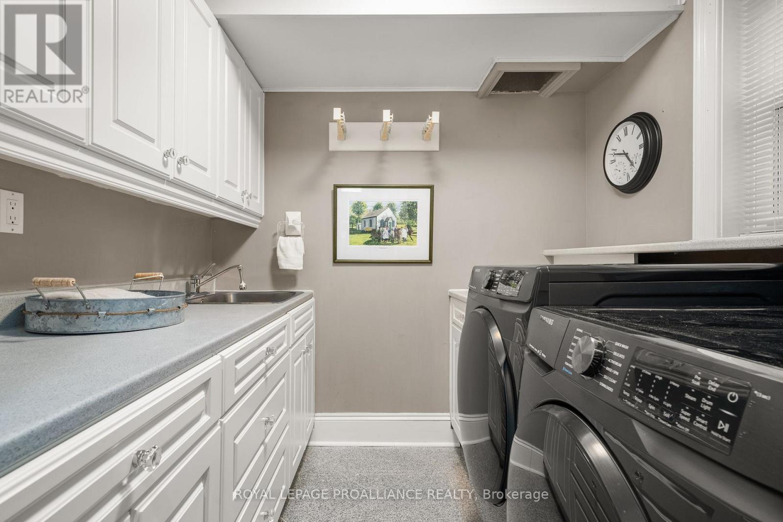 25 Prinyers Cove Crescent Property Photo 15