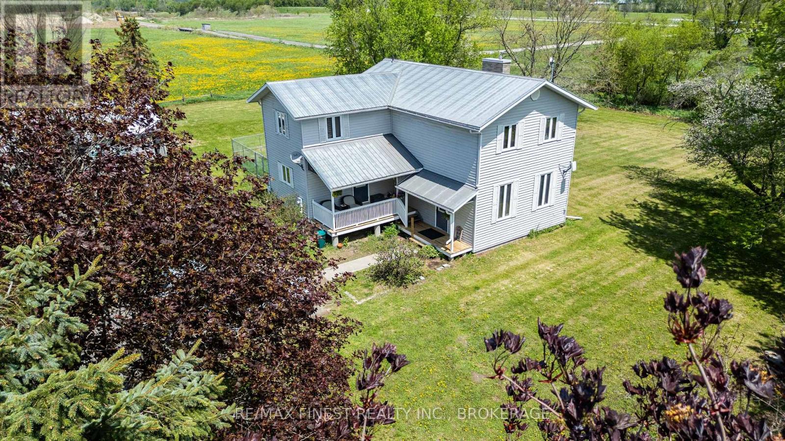 47 Taylor Road W Photo de la propriété 1