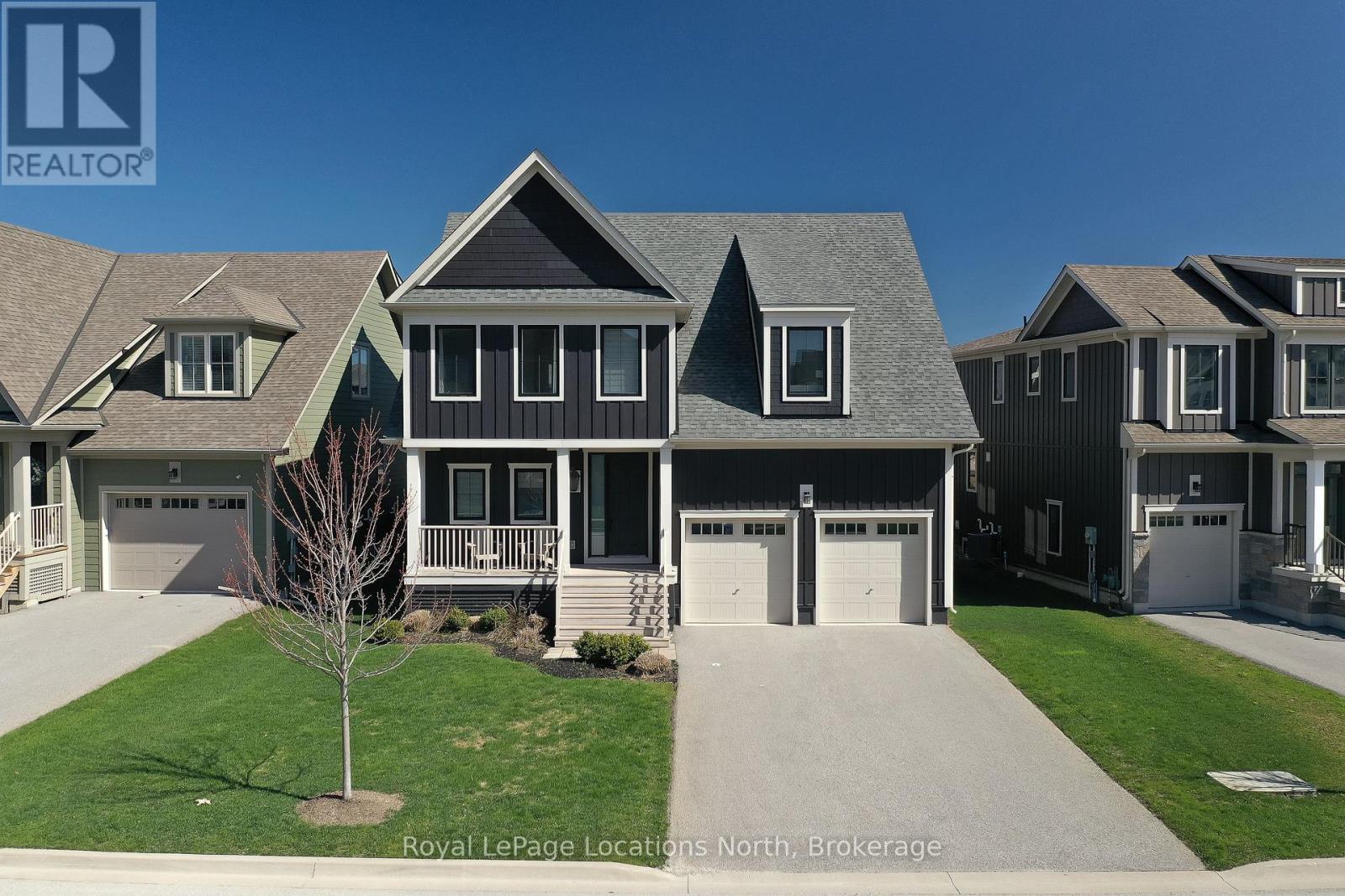 205 YELLOW BIRCH CRESCENT Property Photo 1