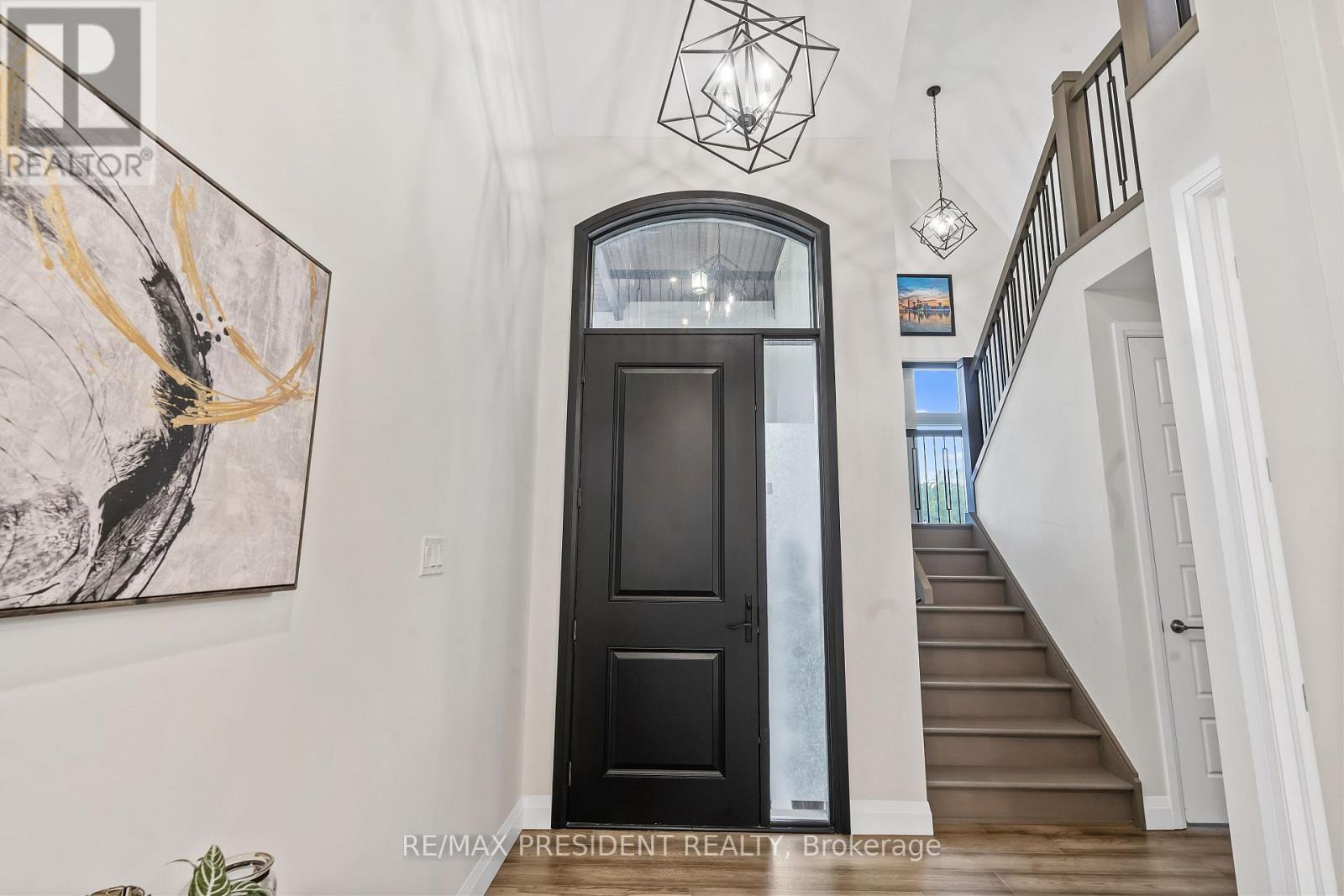 191 Foxborough Place Property Photo 7