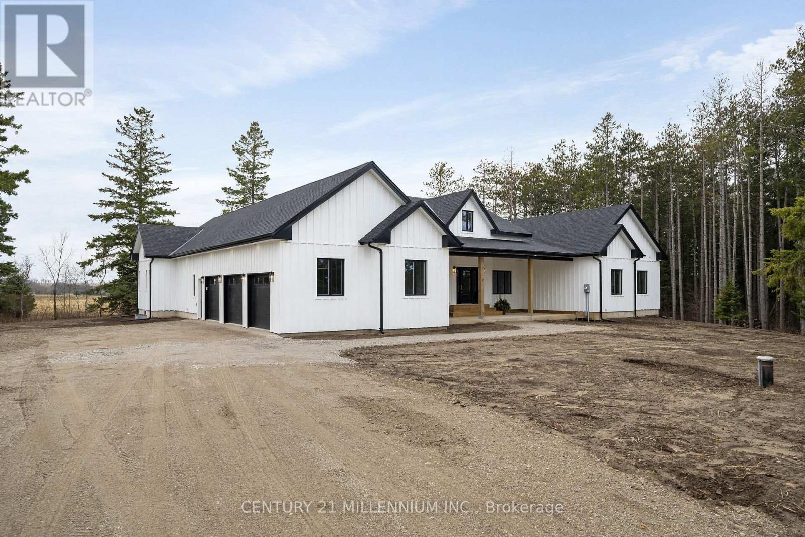 5450 Fifth Line Property Photo 1