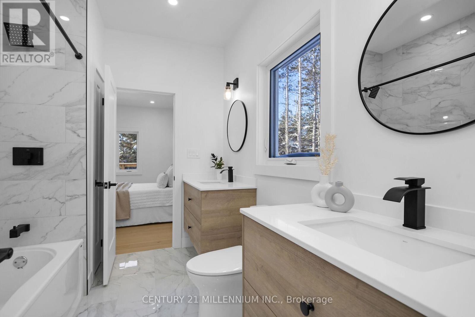 5450 Fifth Line Property Photo 31