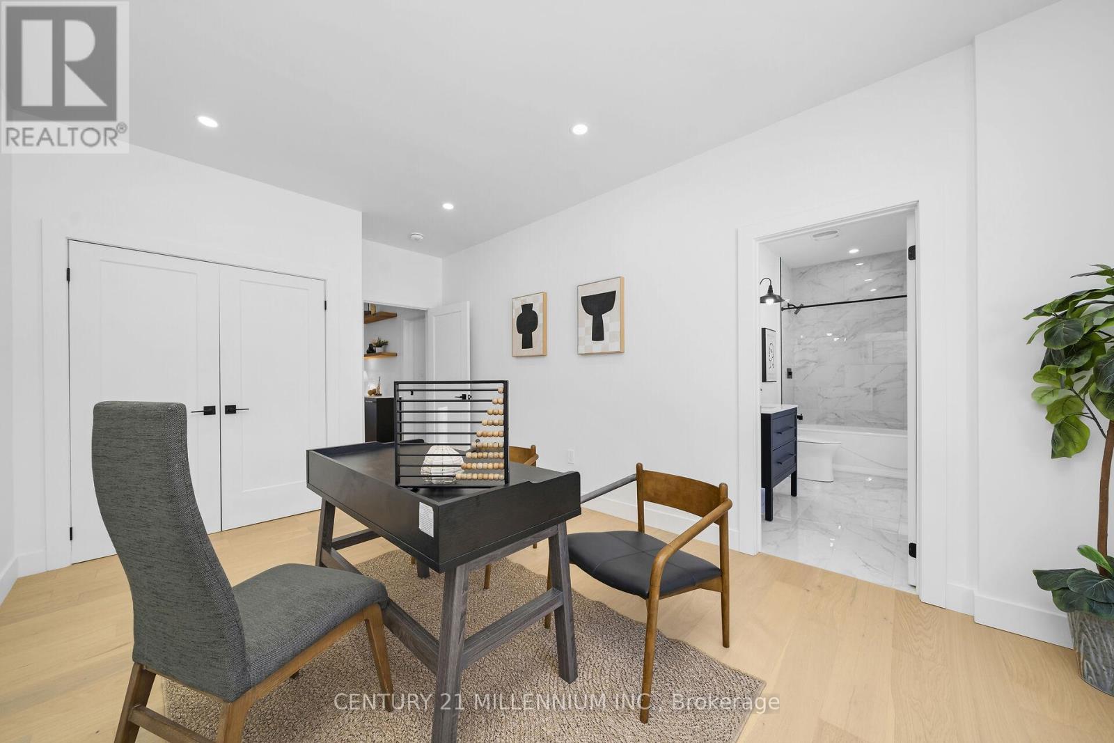 5450 Fifth Line Property Photo 32