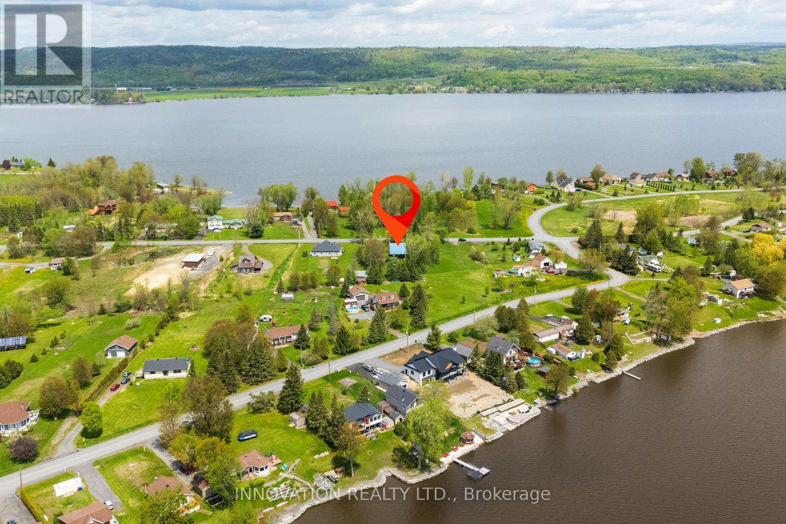 2911 Chartrand Street Property Photo 3