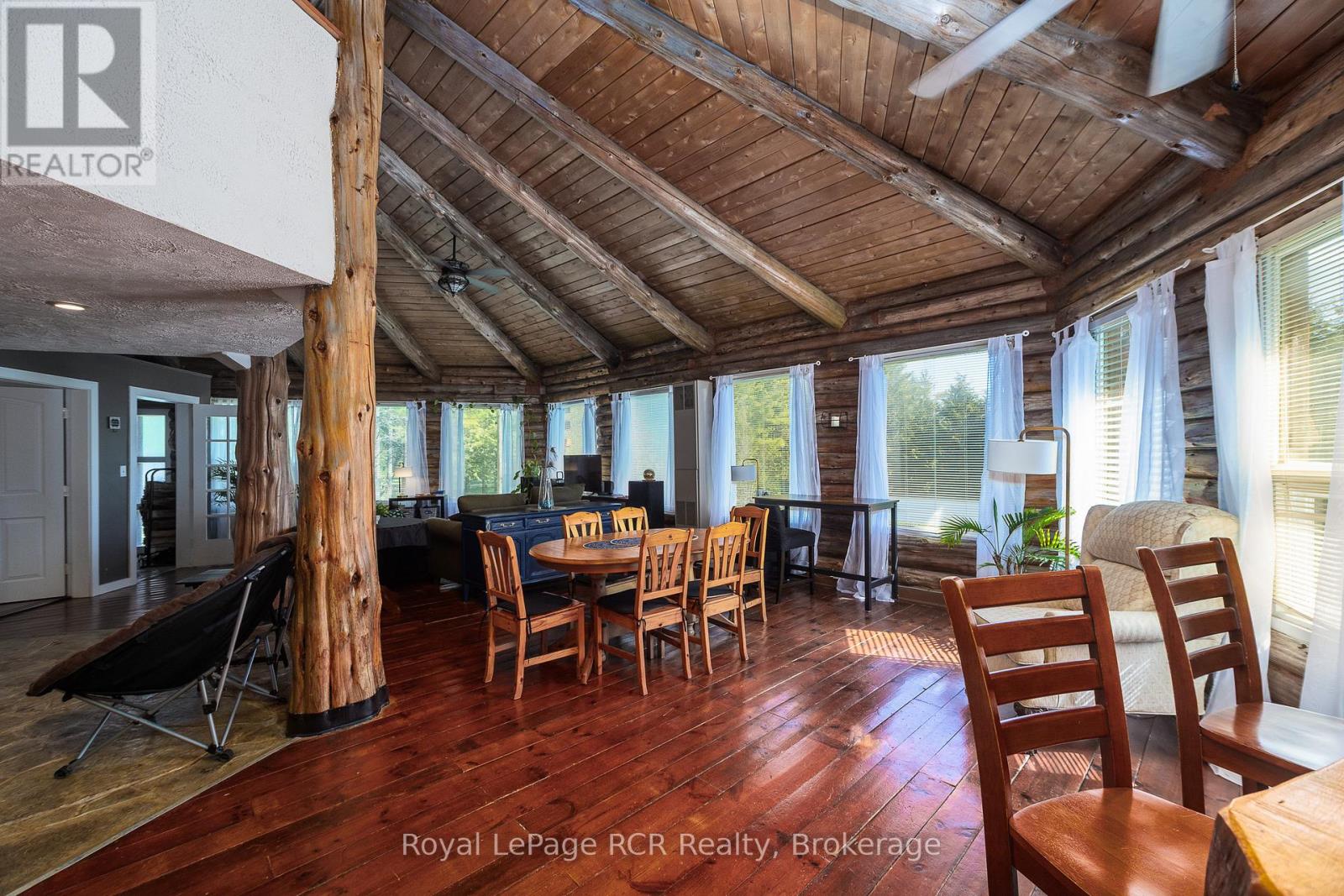 776318 Highway 10 Property Photo 8