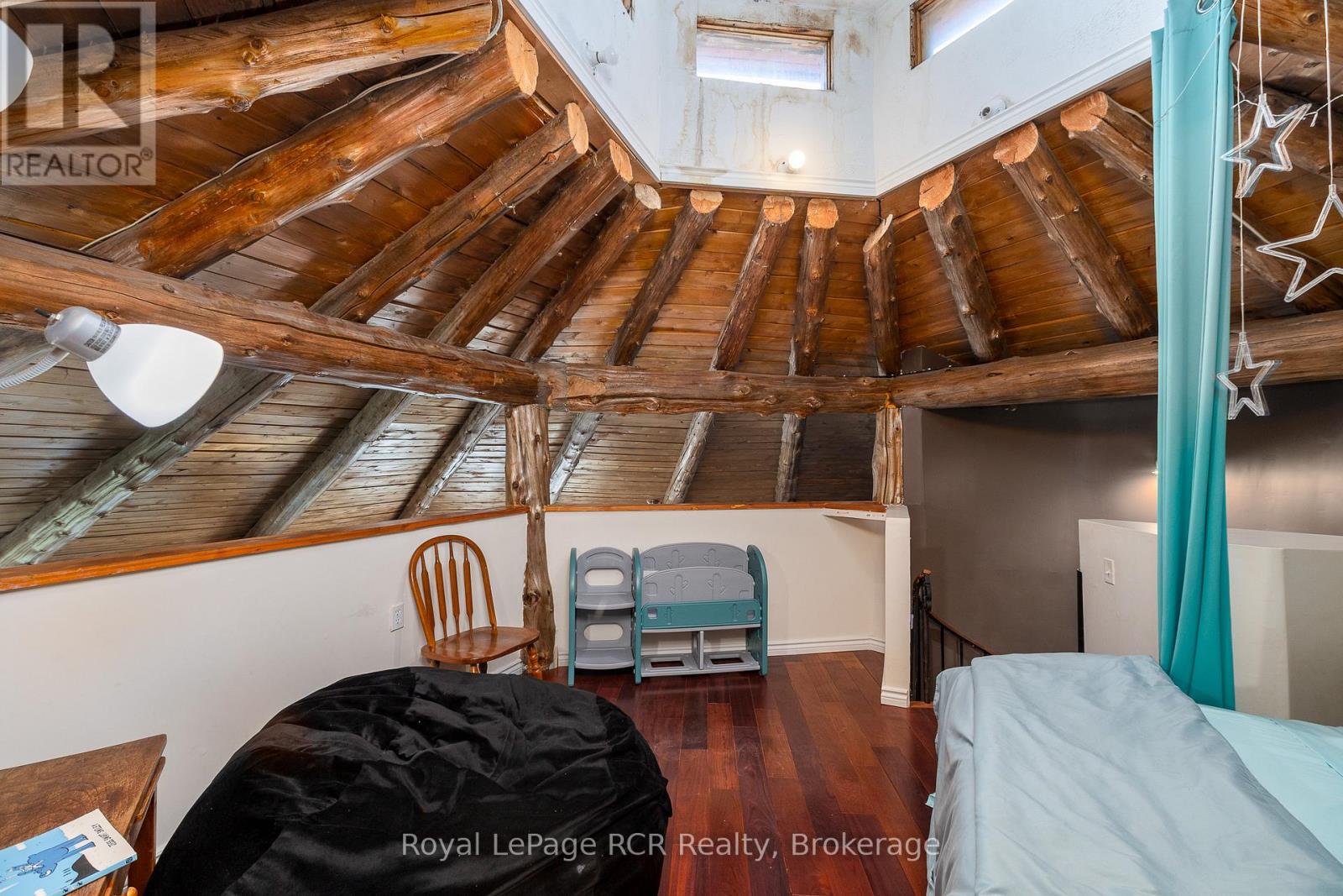 776318 Highway 10 Property Photo 25