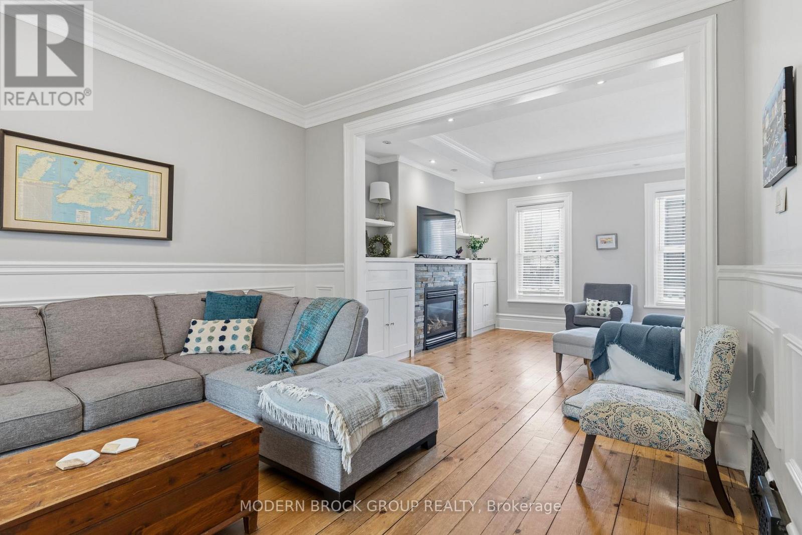 254 King Street E Property Photo 16