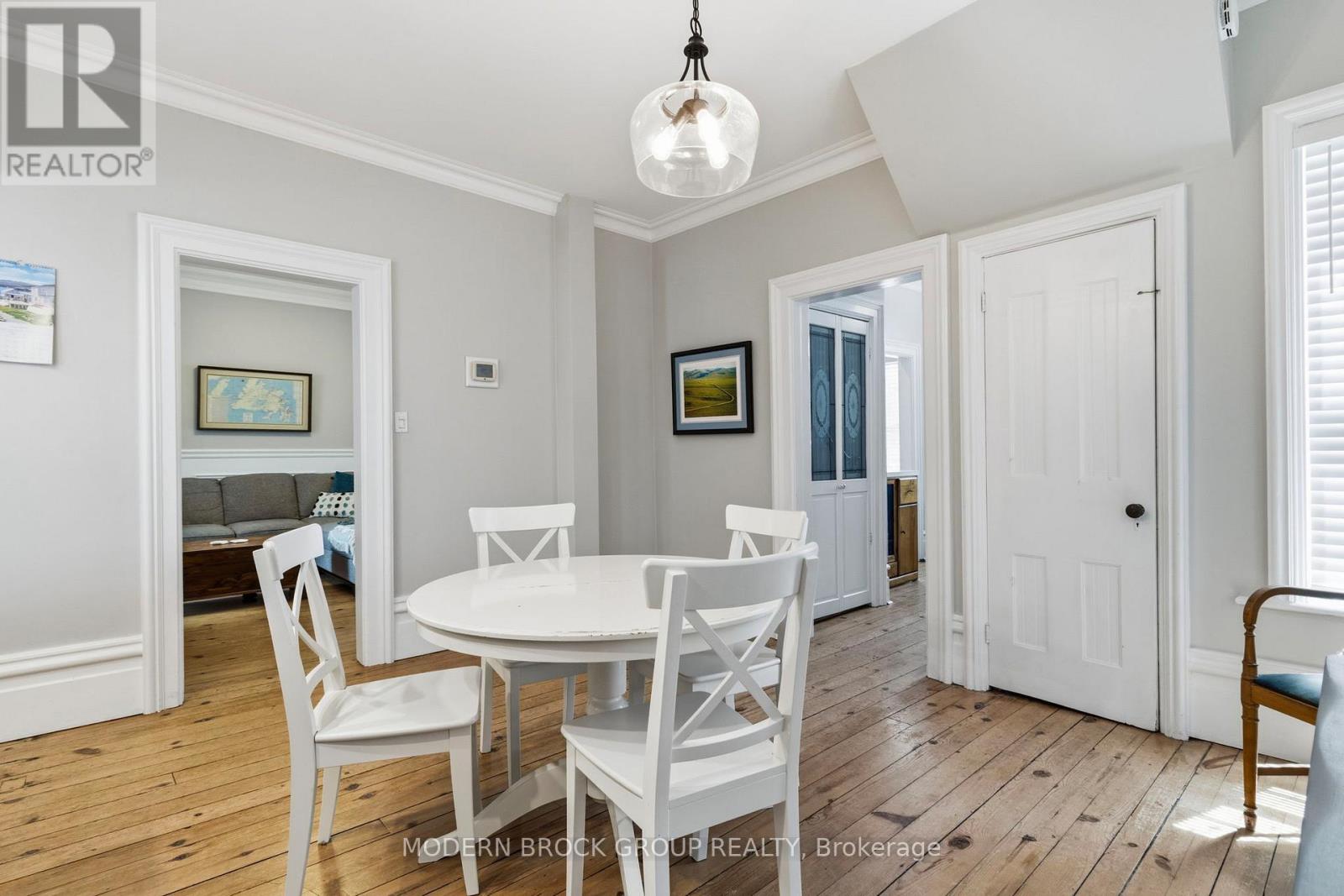 254 King Street E Property Photo 18