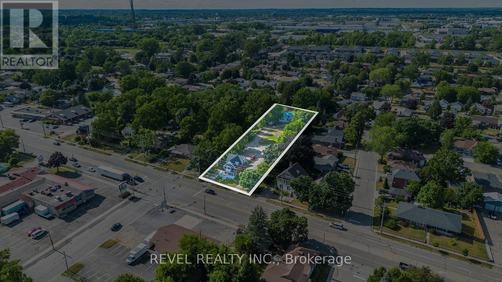 816 COLBORNE STREET E Property Photo 1