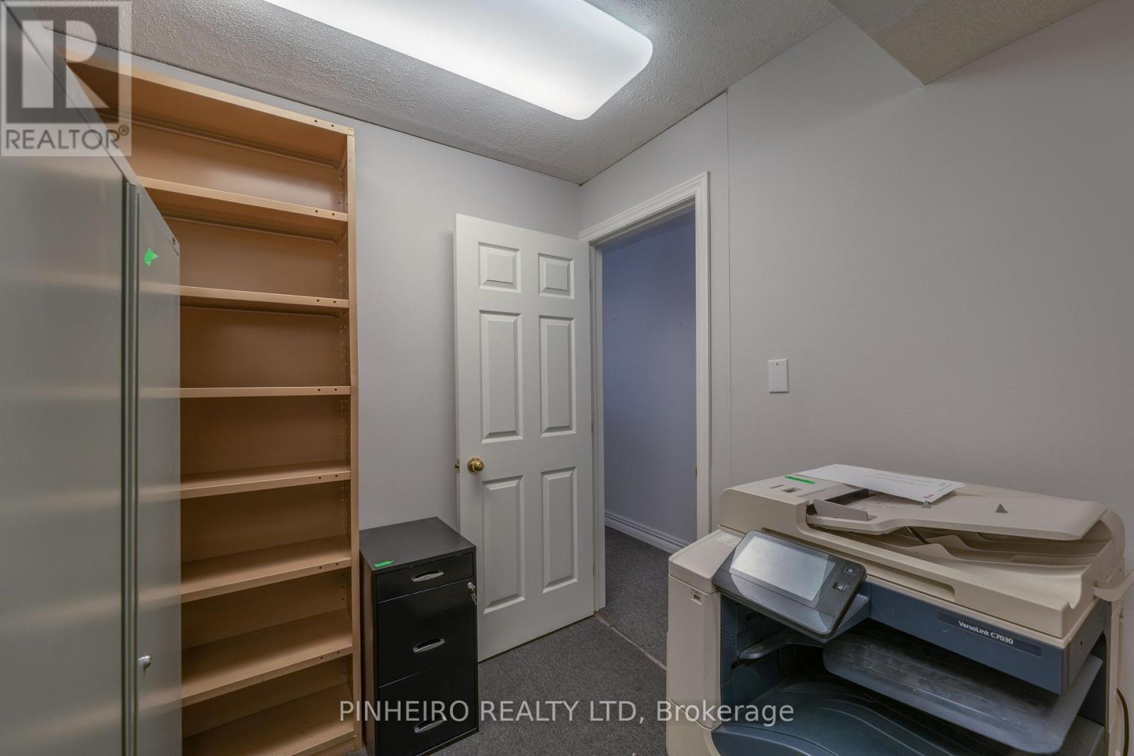 369 Hamilton Road Property Photo 8