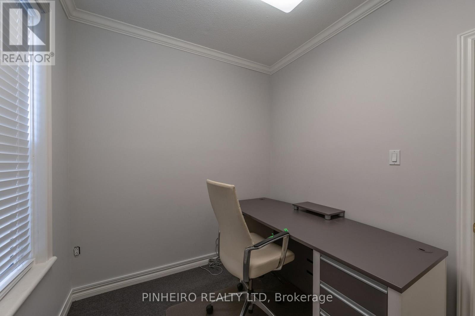 369 Hamilton Road Property Photo 10