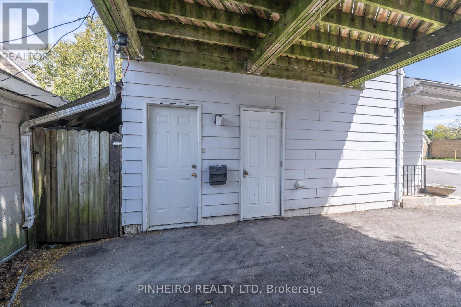 369 Hamilton Road Property Photo 21