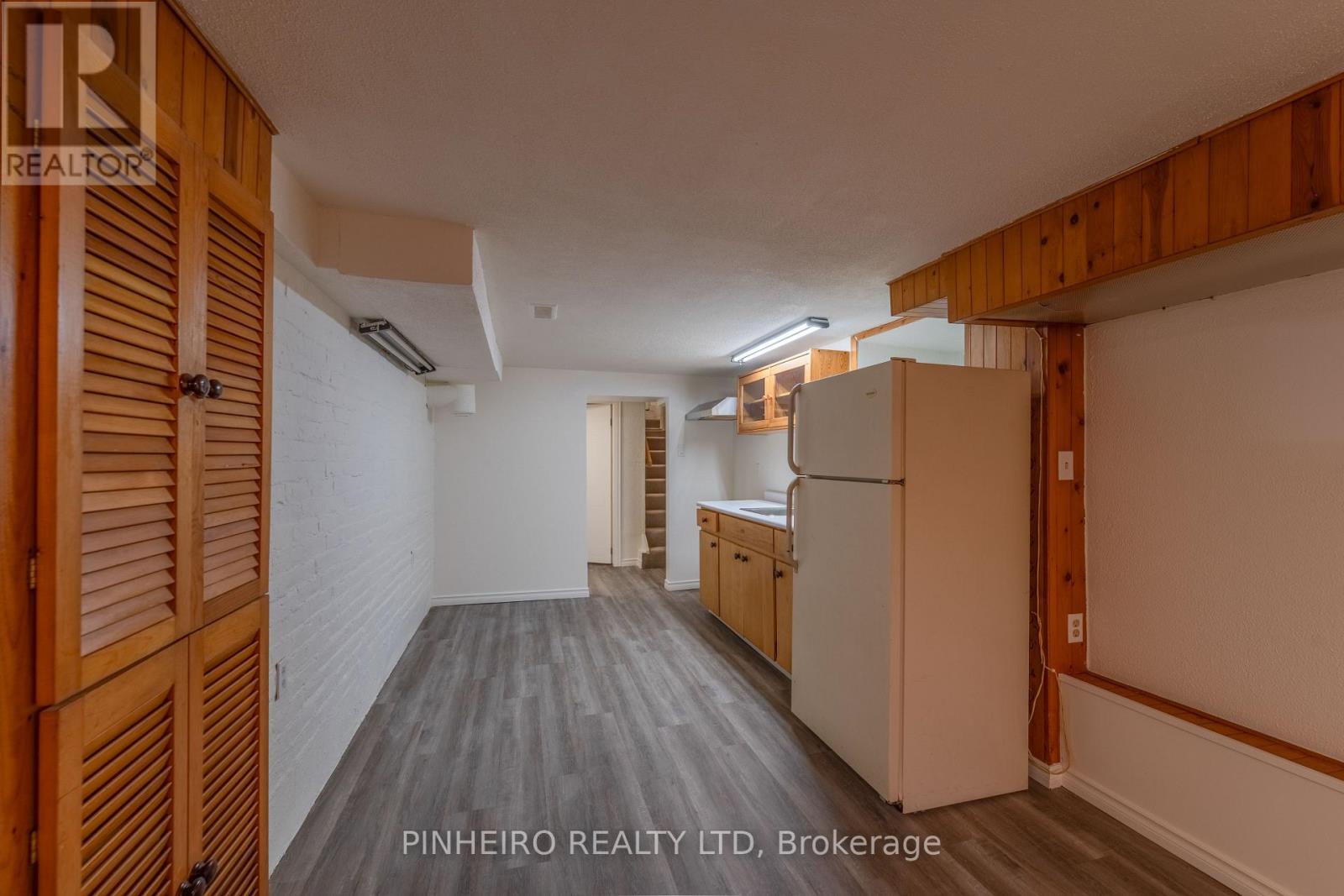 369 Hamilton Road Property Photo 23