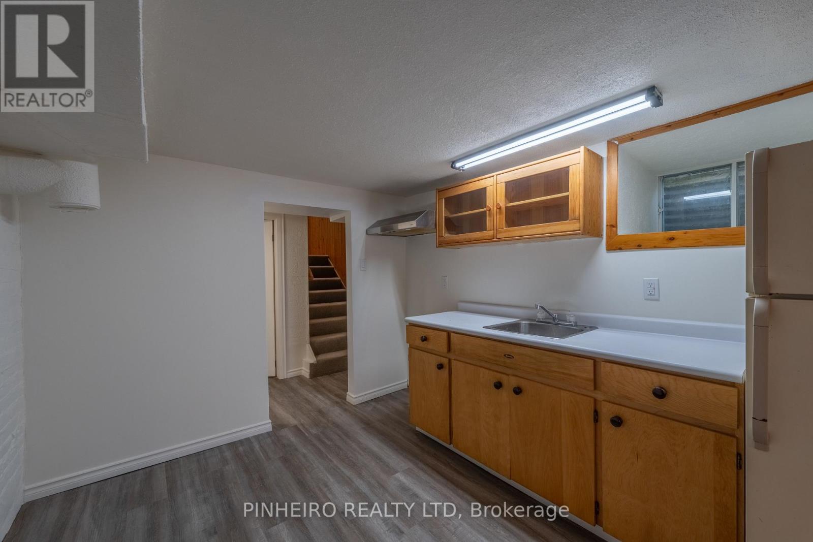 369 Hamilton Road Property Photo 24