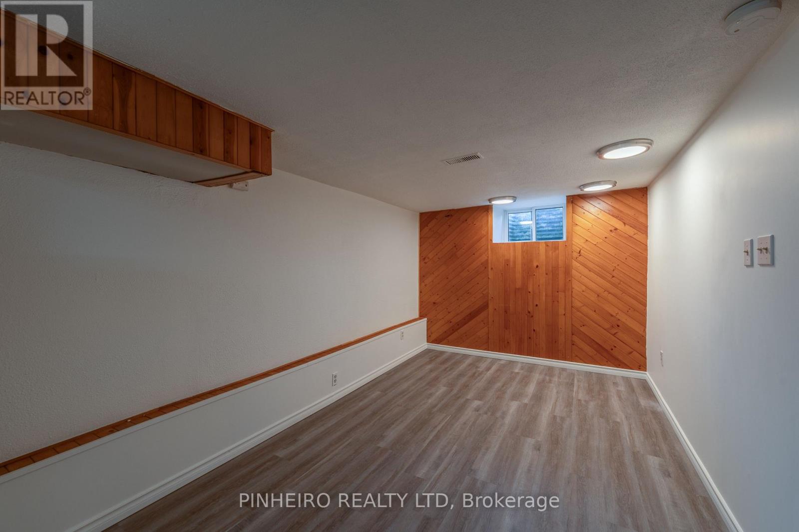 369 Hamilton Road Property Photo 25