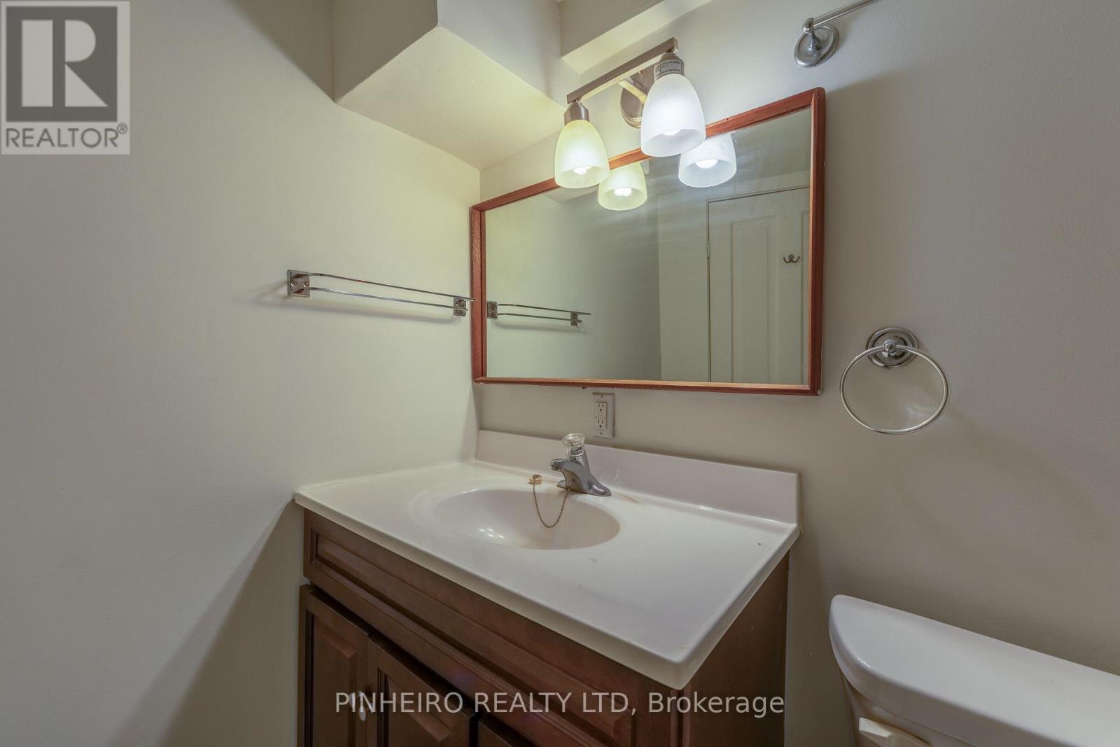 369 Hamilton Road Property Photo 30