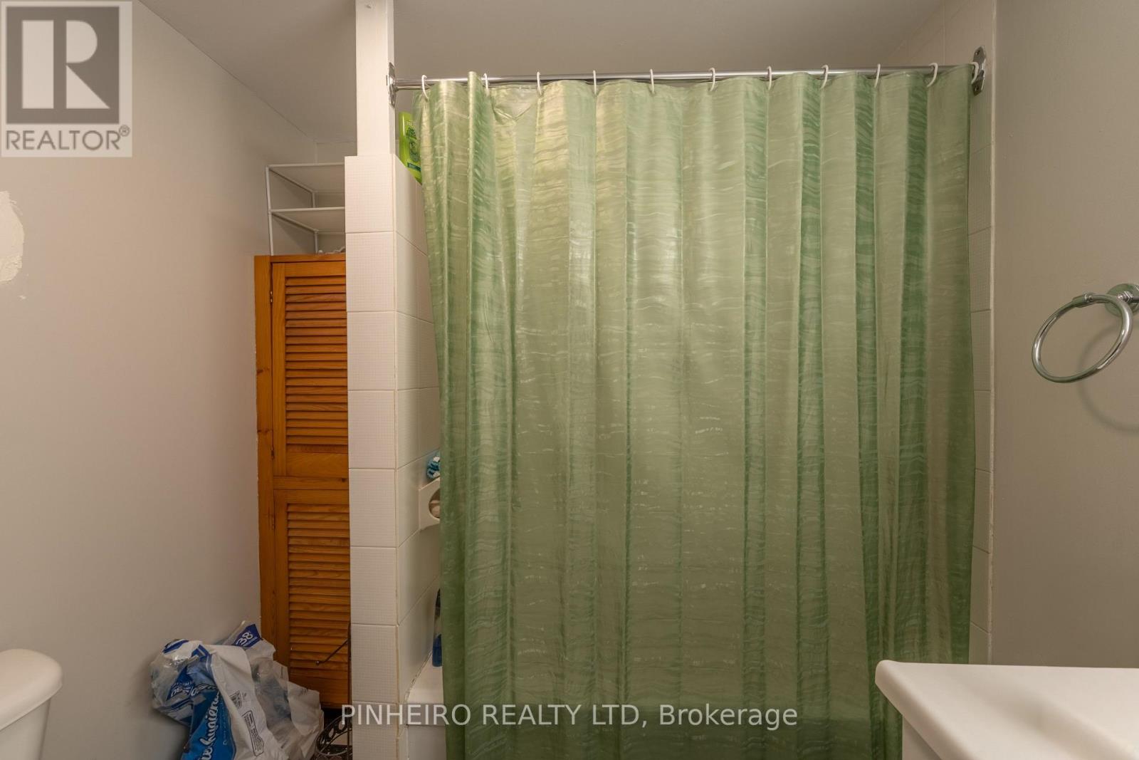 369 Hamilton Road Property Photo 40