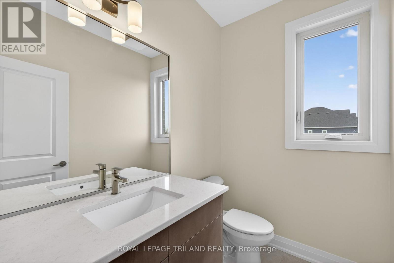 47 Allister Drive Property Photo 9