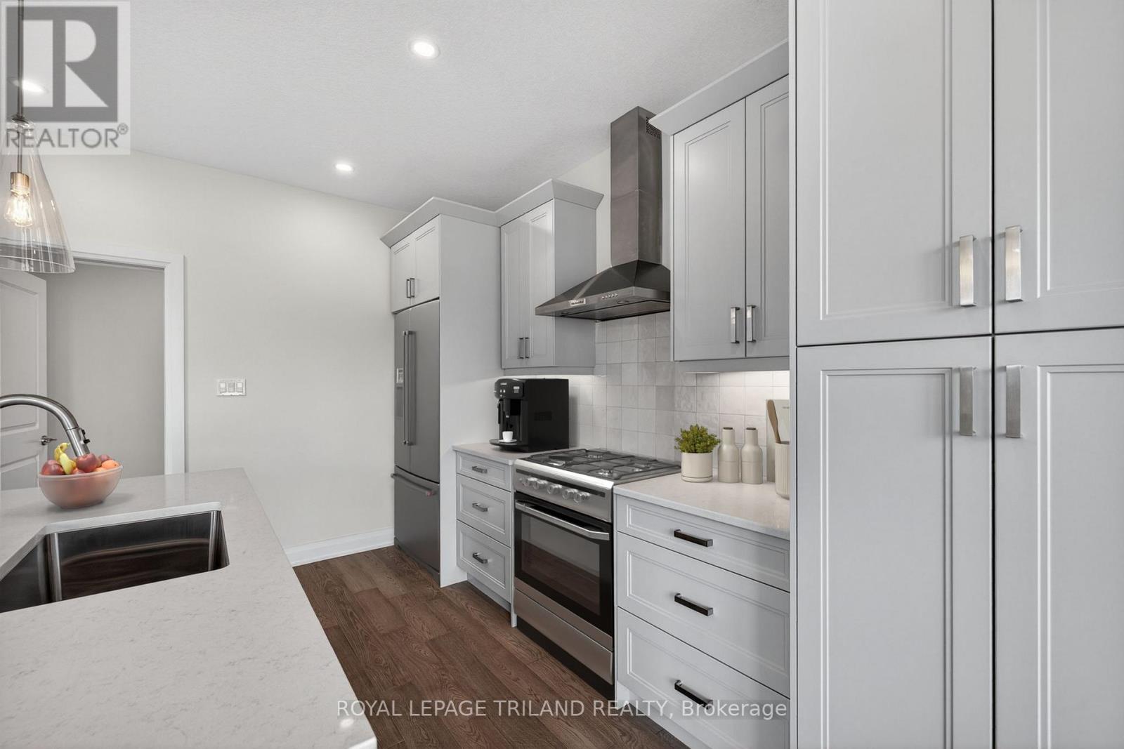 47 Allister Drive Property Photo 17