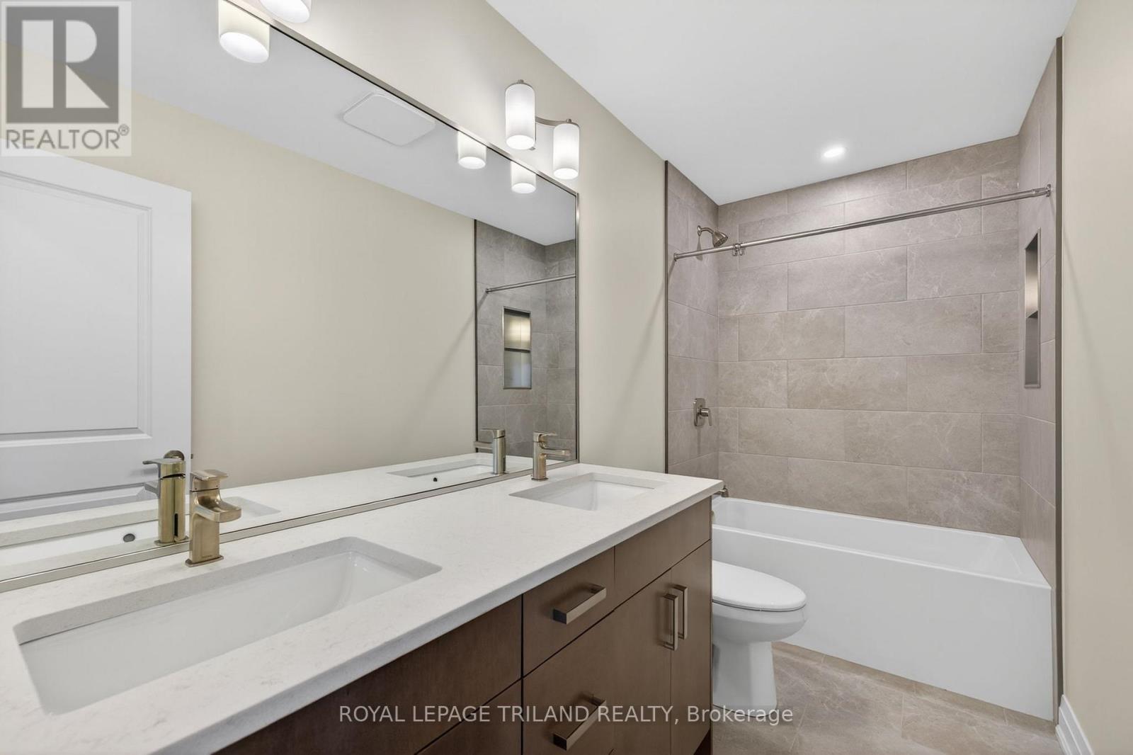 47 Allister Drive Property Photo 30