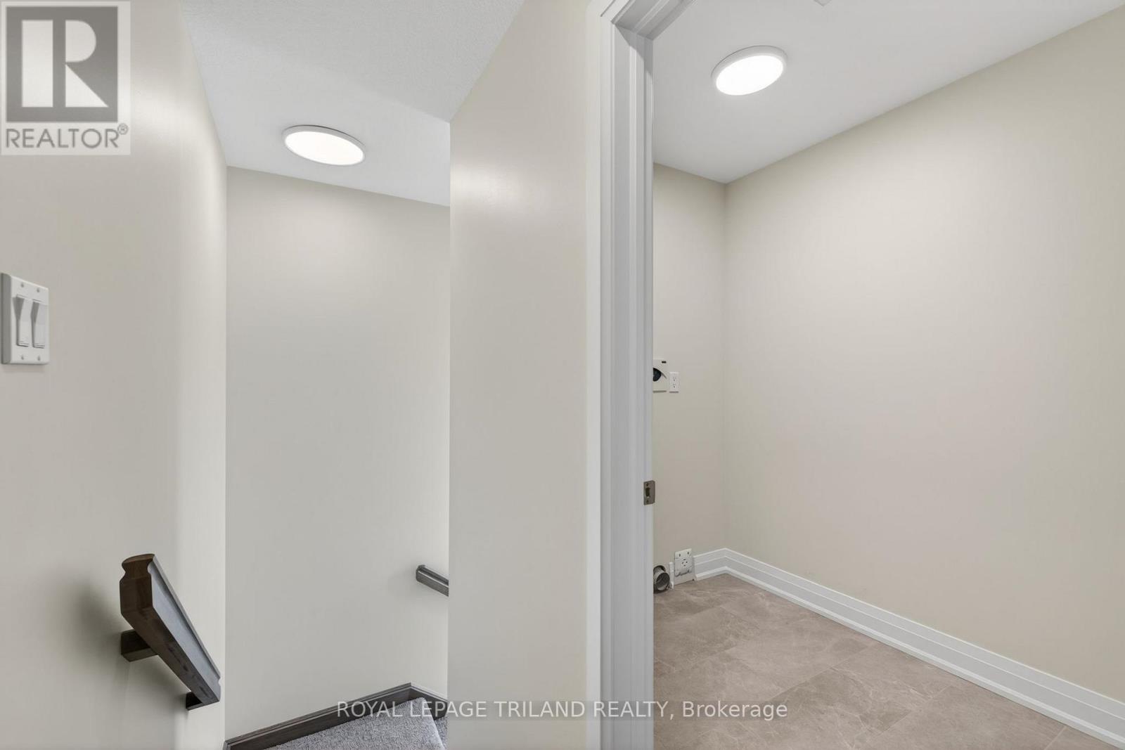 47 Allister Drive Property Photo 31