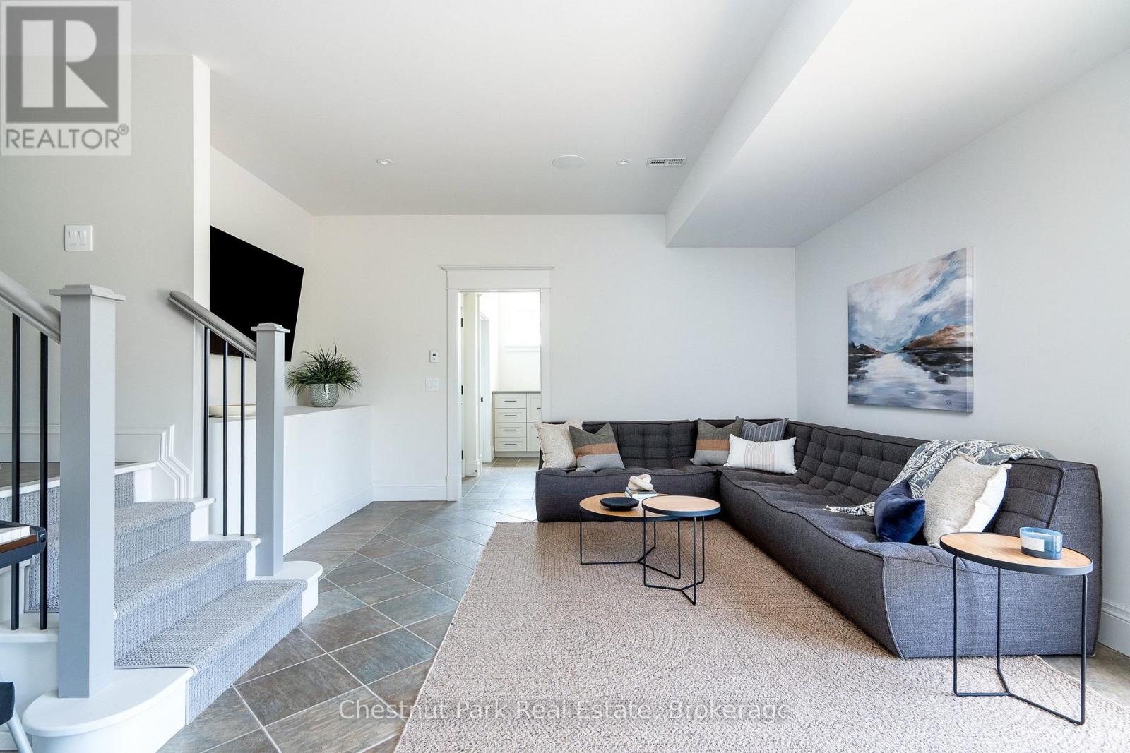 758510 2nd Line E Property Photo 38